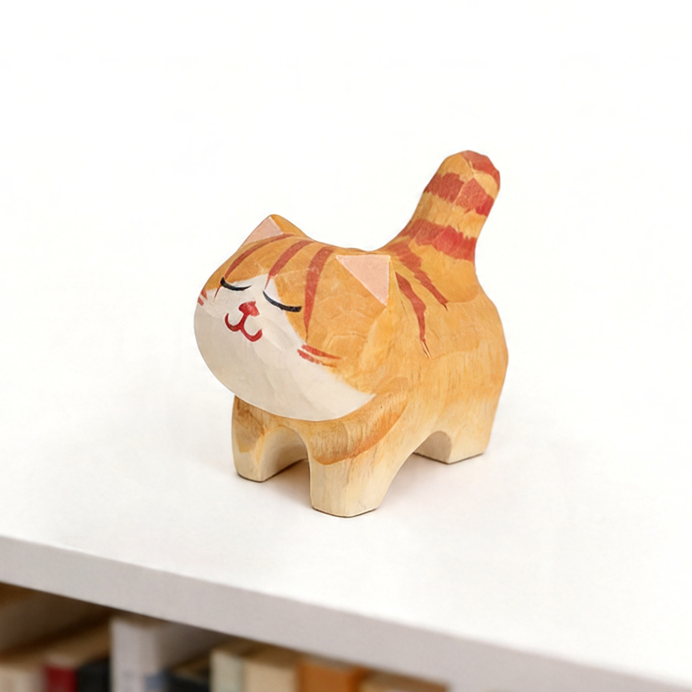 Niedliche goldene Katzenfigur  – Home Office Freelancer Bewertung und Preis